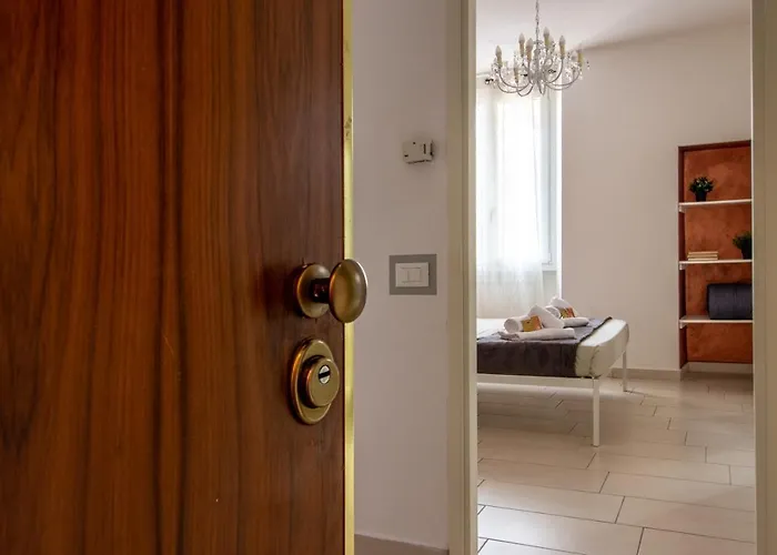 In Piazzetta Apartment Puegnago del Garda