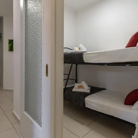 In Piazzetta Appartement